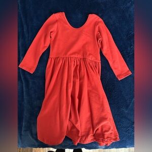 Alice + Ames red swing dress with 3/4 sleeves. Worn. In great condition. Size 6